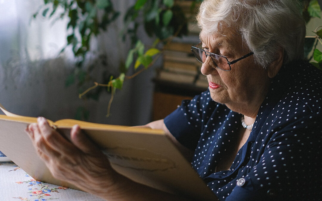 How Hobbies Help Seniors Stay Active and Connected in Senior Living Communities